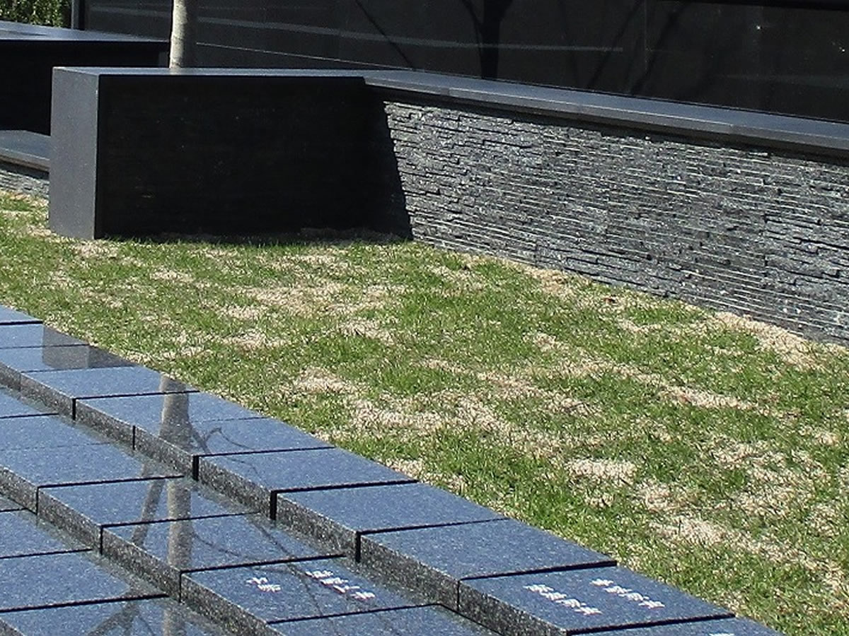 広島平和霊園　ピースガーデンエリア桜輝プレートタイプ2