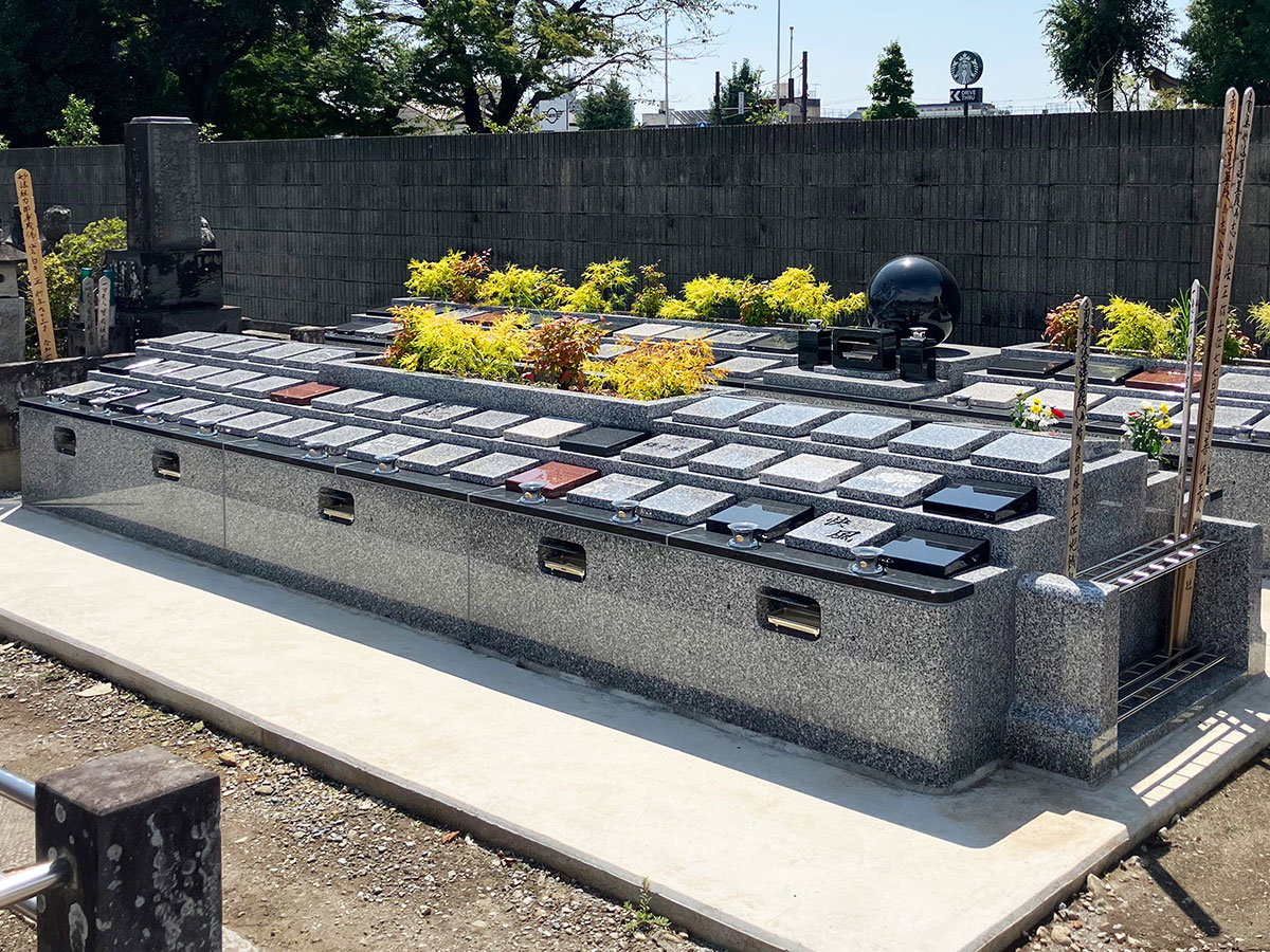 あんしん樹木葬　小山駅前側面1